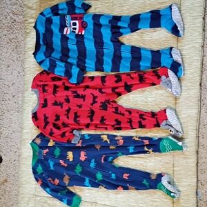 Carter's Bundle Of 3 Fleece Sleepers Size 18M
